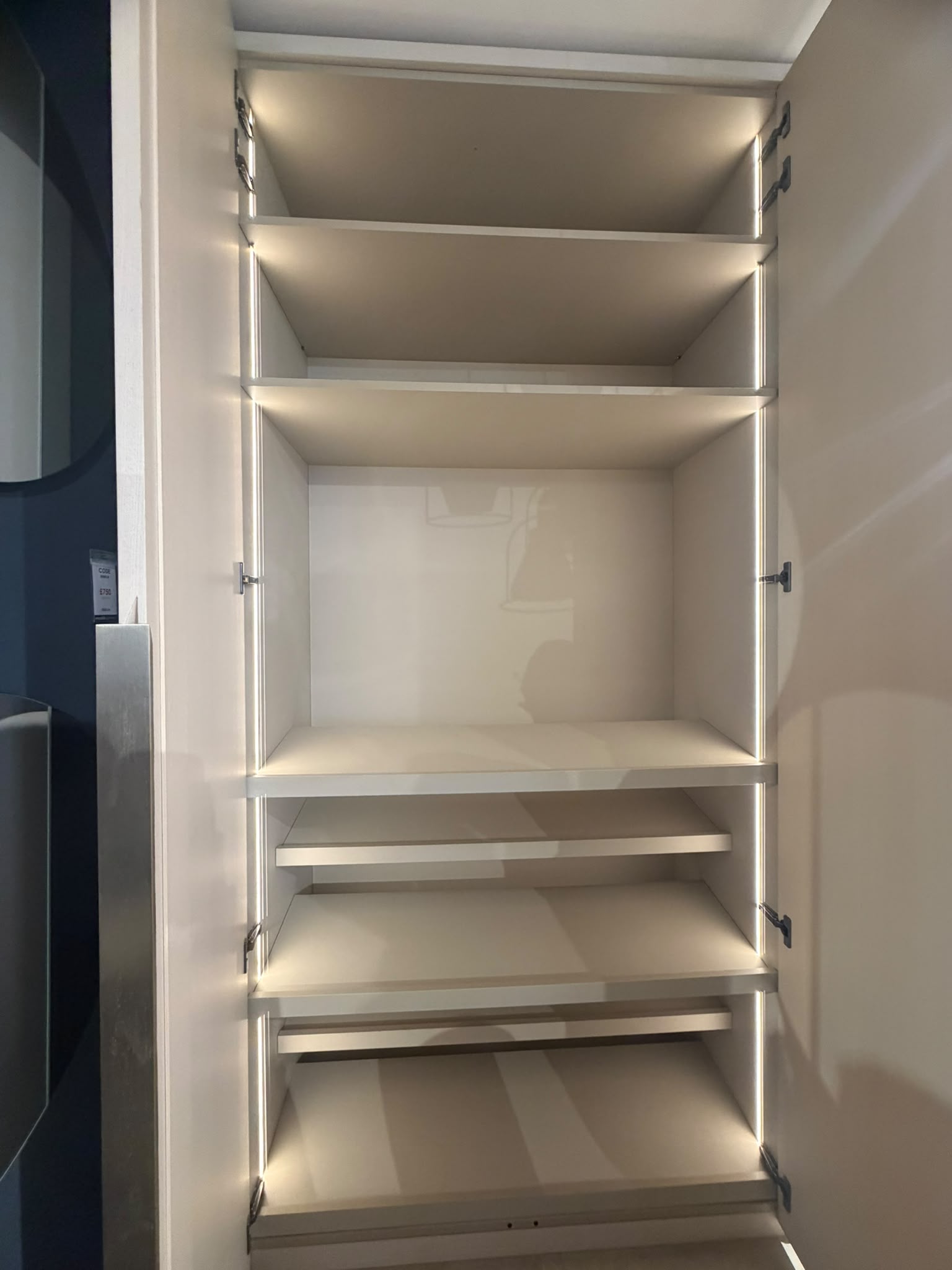 CLAIRMONT WARDROBE - Image 2